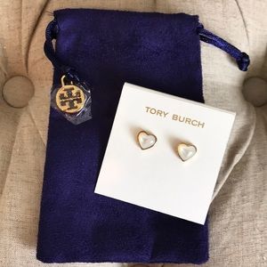 100% Authentic TORY BURCH AMORE HEART STUD